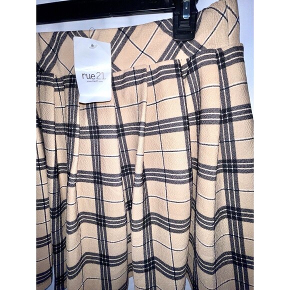 Rue 21 Mini Skirt Size XL New With Tags - Picture 2 of 8